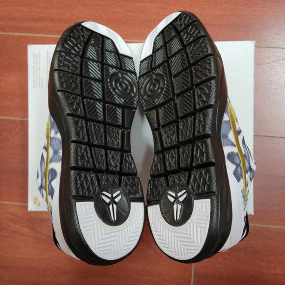 Nike Kobe 8 - Protro Mambacita (PS) - Picture 6 of 7